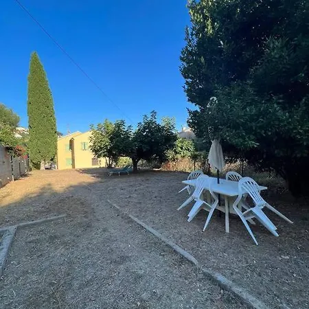 Superbe Logement Avec Jardin Privatif * Hyères